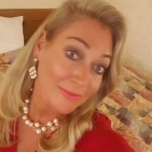 Meet your Posher, Marta